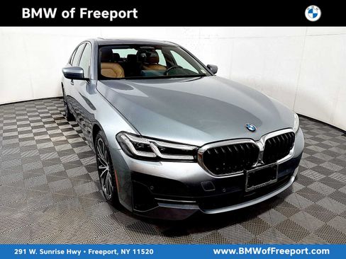 Used 2023 BMW 540i xDrive w/ Premium Package AWD/4WD image 1