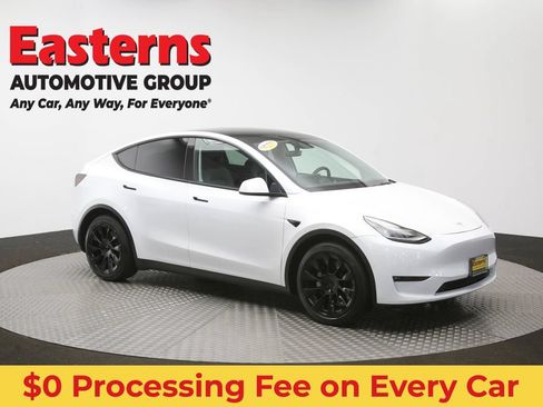 Used 2021 Tesla Model Y Long Range AWD/4WD image 43