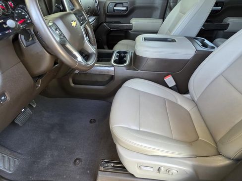 Used 2021 Chevrolet Silverado 1500 LTZ AWD/4WD image 8