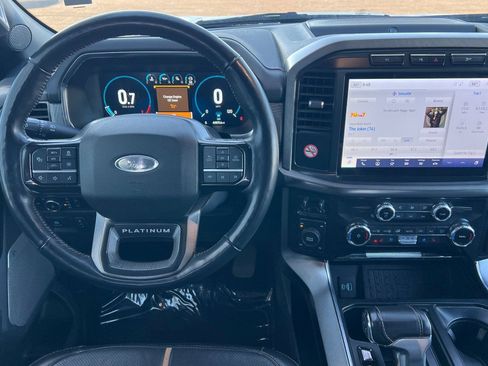 Used 2023 Ford F150 Platinum image 14