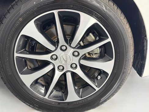 Used 2016 Acura TLX w/ Technology Package FWD image 30