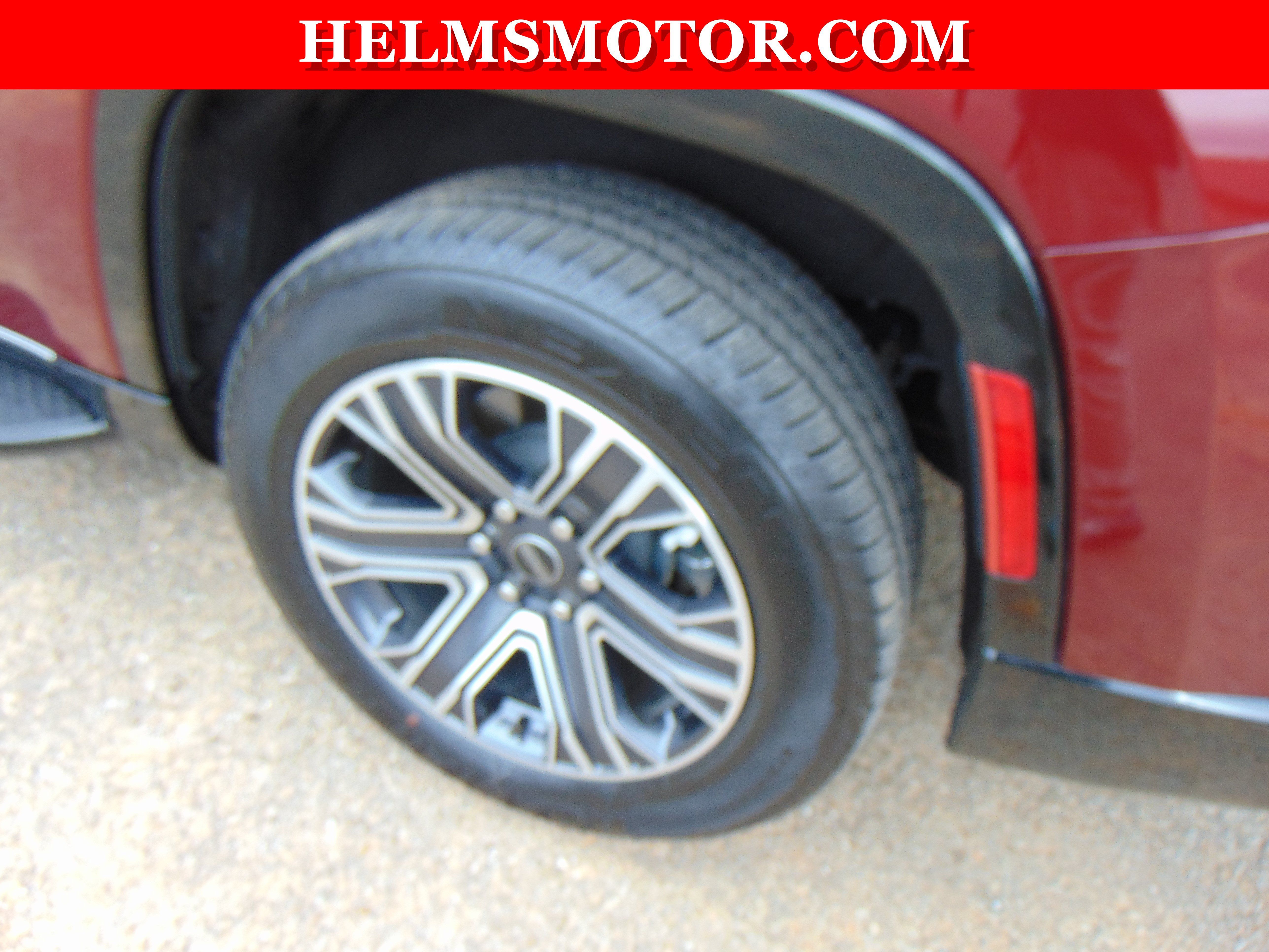 Used 2025 Jeep Wagoneer 4WD image 22