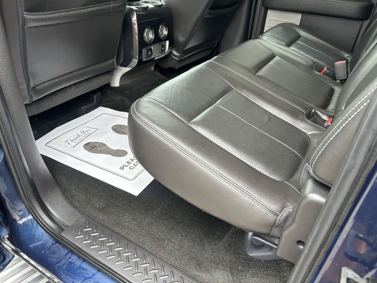 Used 2013 Ford F150 Lariat w/ Mid Equipment Group AWD/4WD image 9