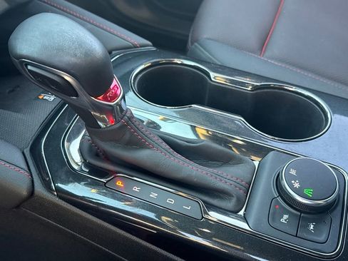 Used 2025 Chevrolet Blazer RS image 7