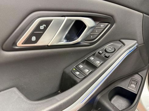 Used 2019 BMW 330i xDrive Sedan w/ Driving Assistance Package image 20