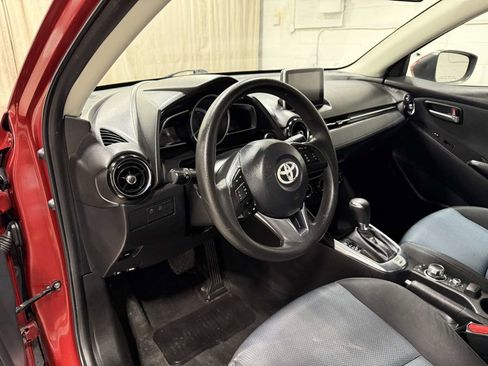 Used 2017 Toyota Yaris iA FWD image 10