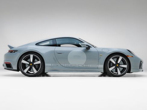Used 2023 Porsche 911 Sport Classic RWD image 14