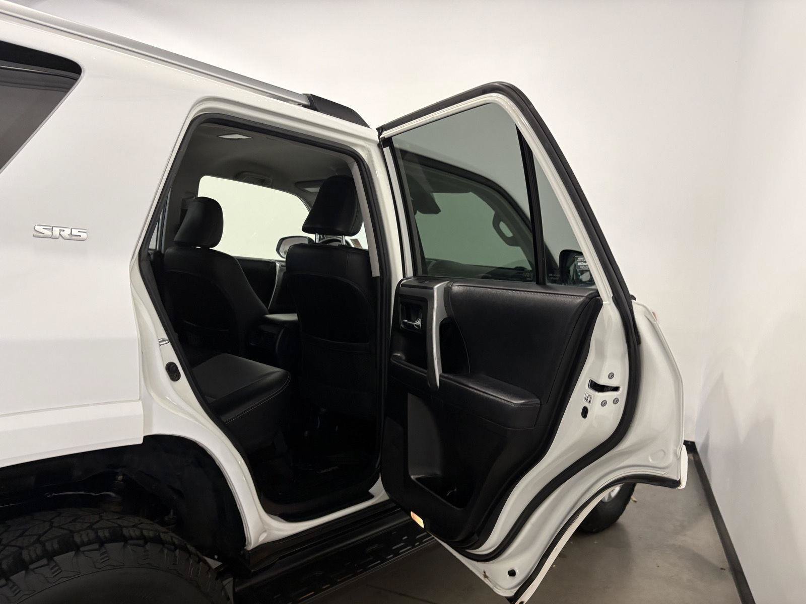 Used 2021 Toyota 4Runner SR5 Premium AWD/4WD image 44