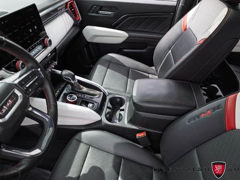 Used 2024 GMC Canyon AT4X AWD/4WD image 42