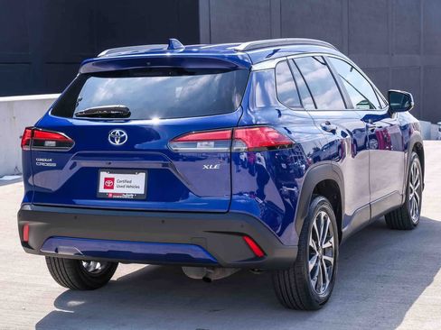 Certified 2024 Toyota Corolla Cross XLE FWD image 4