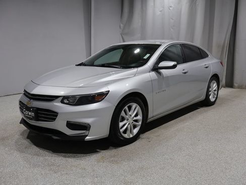 Used 2016 Chevrolet Malibu LT FWD image 5