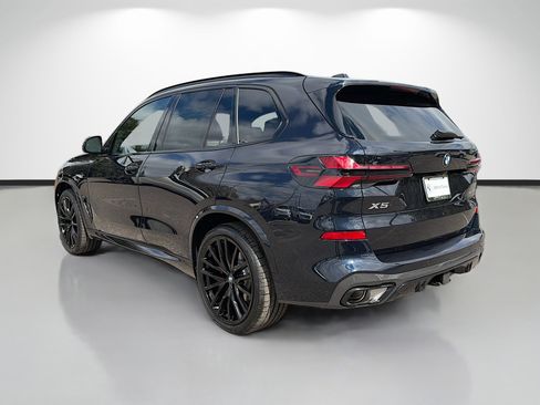New 2026 BMW X5 sDrive40i w/ M Sport Package image 5