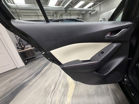 Used 2015 MAZDA MAZDA3 s Grand Touring image 50