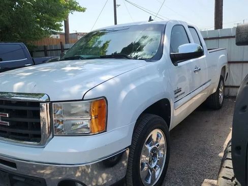 Used 2011 GMC Sierra 1500 SLE w/ Texas Edition RWD image 1