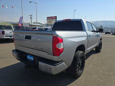 Used 2018 Toyota Tundra Limited w/ Limited Premium Package AWD/4WD image 5