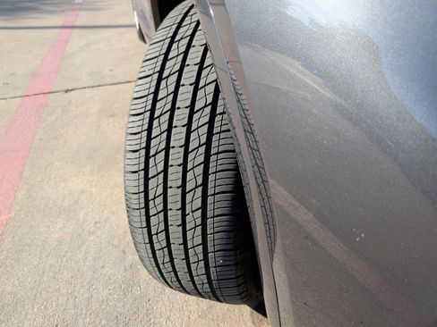 Certified 2023 Audi Q5 2.0T Premium w/ Convenience Package image 12