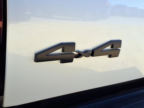 New 2026 Toyota Tacoma TRD Sport w/ TRD Sport Upgrade Package image 32