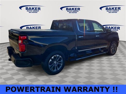 Used 2024 Chevrolet Silverado 1500 High Country image 4