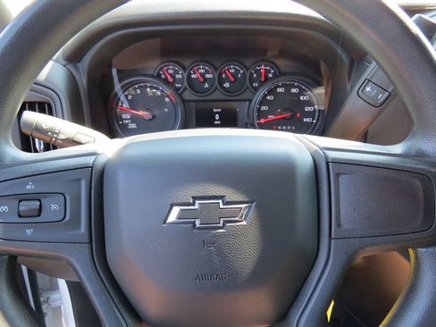 Certified 2022 Chevrolet Silverado 1500 Custom w/ Rally Edition AWD/4WD image 22