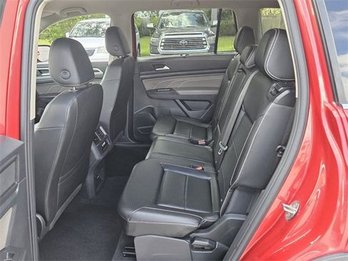 Used 2022 Volkswagen Atlas SE image 6