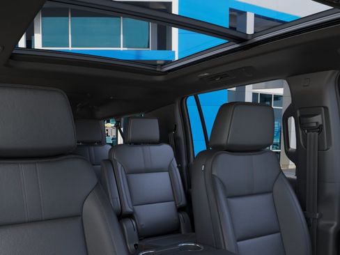 New 2026 Chevrolet Suburban RST image 24