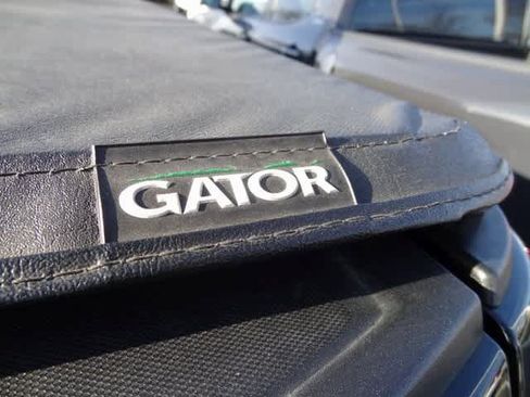 Used 2024 Chevrolet Colorado Z71 w/ Advanced Trailering Package image 15