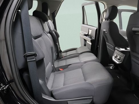 Used 2025 Ford Expedition Active AWD/4WD image 34