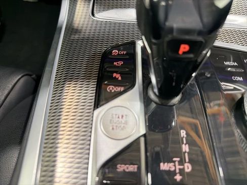 Used 2020 BMW X5 xDrive40i w/ M Sport Package AWD/4WD image 41