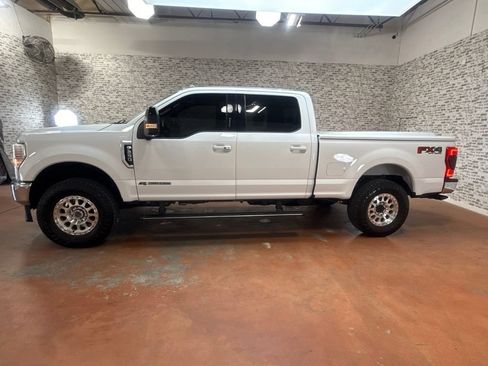 Used 2022 Ford F250 Lariat w/ Lariat Ultimate Package AWD/4WD image 4