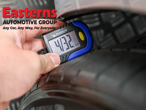 Used 2022 Lexus ES 350 w/ Premium Package FWD image 22