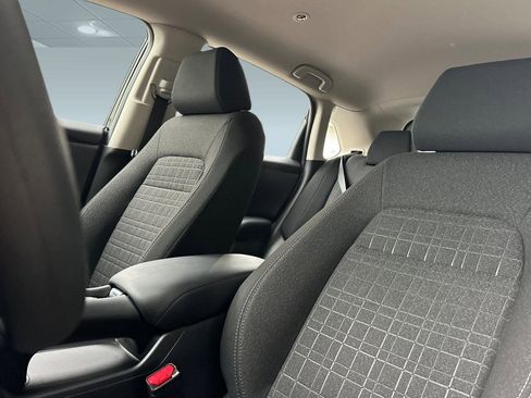 Certified 2025 Honda HR-V LX image 22