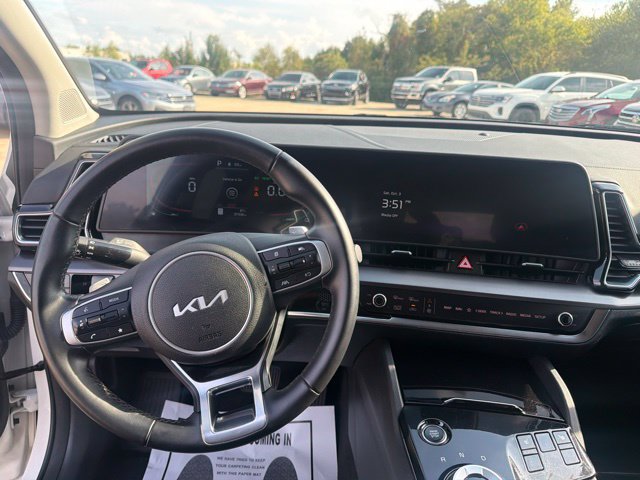 Used 2024 Kia Sportage EX w/ EX Premium Package AWD/4WD image 12