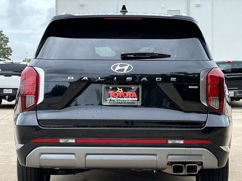 Used 2024 Hyundai Palisade Limited AWD/4WD image 5