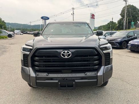 Used 2025 Toyota Tundra SR5 AWD/4WD image 2
