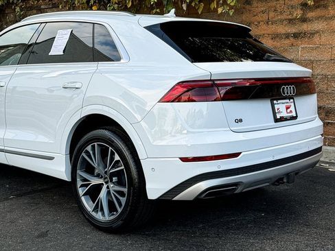 Used 2025 Audi Q8 Premium Plus image 7