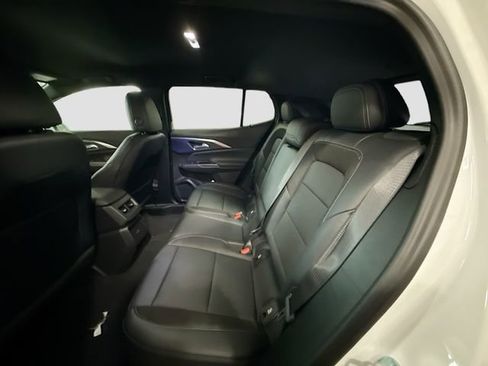 New 2026 Chevrolet Equinox EV LT image 25