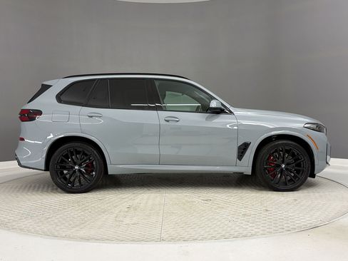 New 2026 BMW X5 sDrive40i w/ M Sport Package RWD image 8