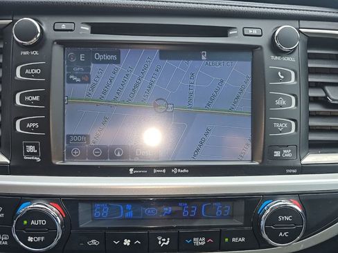 Used 2016 Toyota Highlander Limited image 20