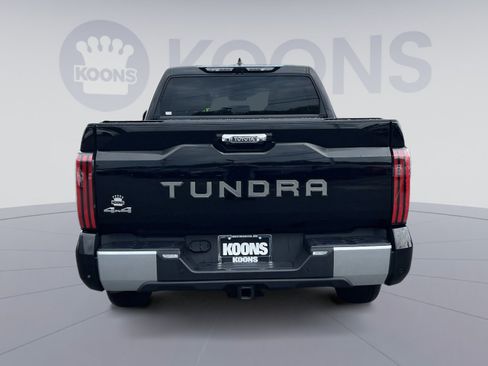Used 2024 Toyota Tundra Limited AWD/4WD image 5