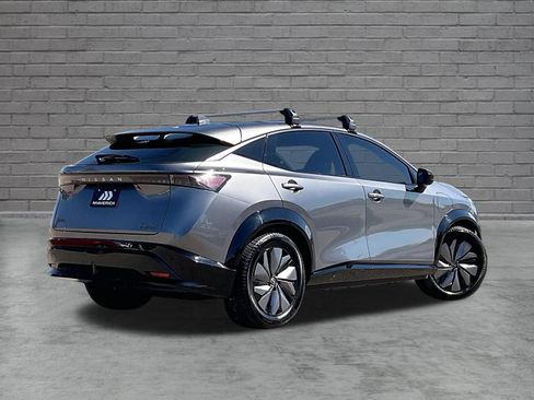 Used 2023 Nissan Ariya AWD image 5