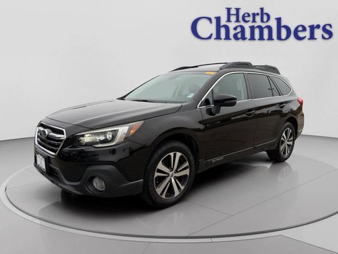 Used 2019 Subaru Outback 2.5i Limited image 10