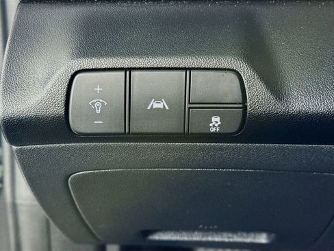 Used 2023 Hyundai Elantra SEL FWD image 10