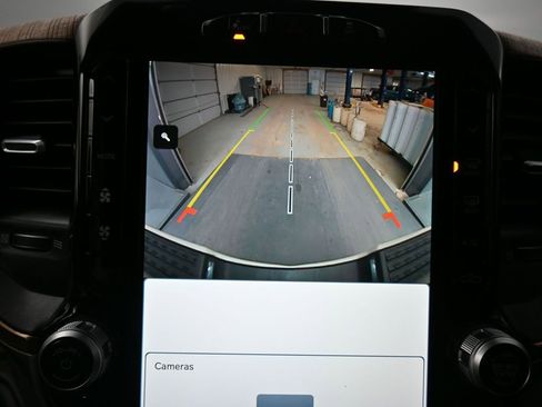 Used 2023 RAM 3500 Limited image 13