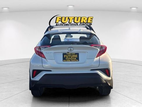 Certified 2021 Toyota C-HR LE image 6