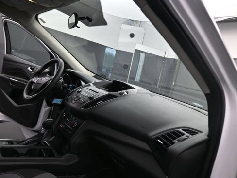 Used 2017 Ford Escape SE AWD/4WD image 47