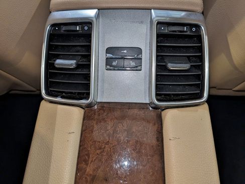 Used 2011 Porsche Panamera 4S image 40