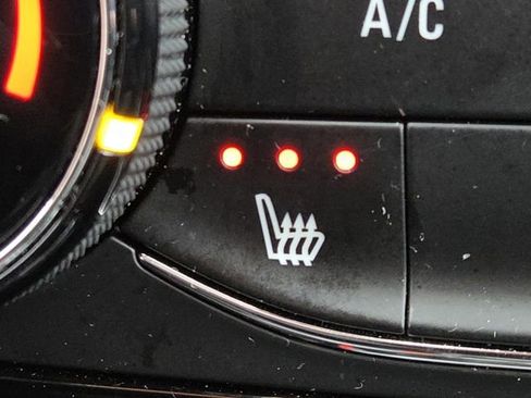 Used 2022 Buick Encore GX Preferred w/ Cold Weather Comfort Package image 6