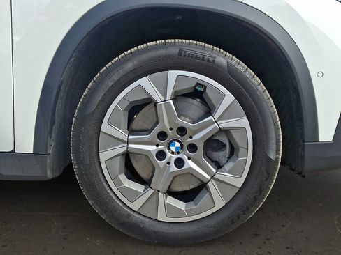 Certified 2023 BMW X1 xDrive28i w/ M Sport Package image 9