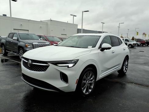 Used 2022 Buick Envision Avenir w/ Technology Package II image 11