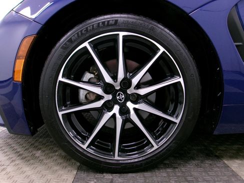 Used 2022 Toyota GR86 image 16